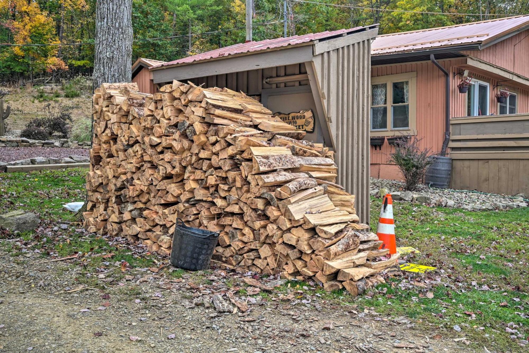 הנטינגדון Lone Ranger Cabin With 50 Acres By Raystown Lake מראה חיצוני תמונה